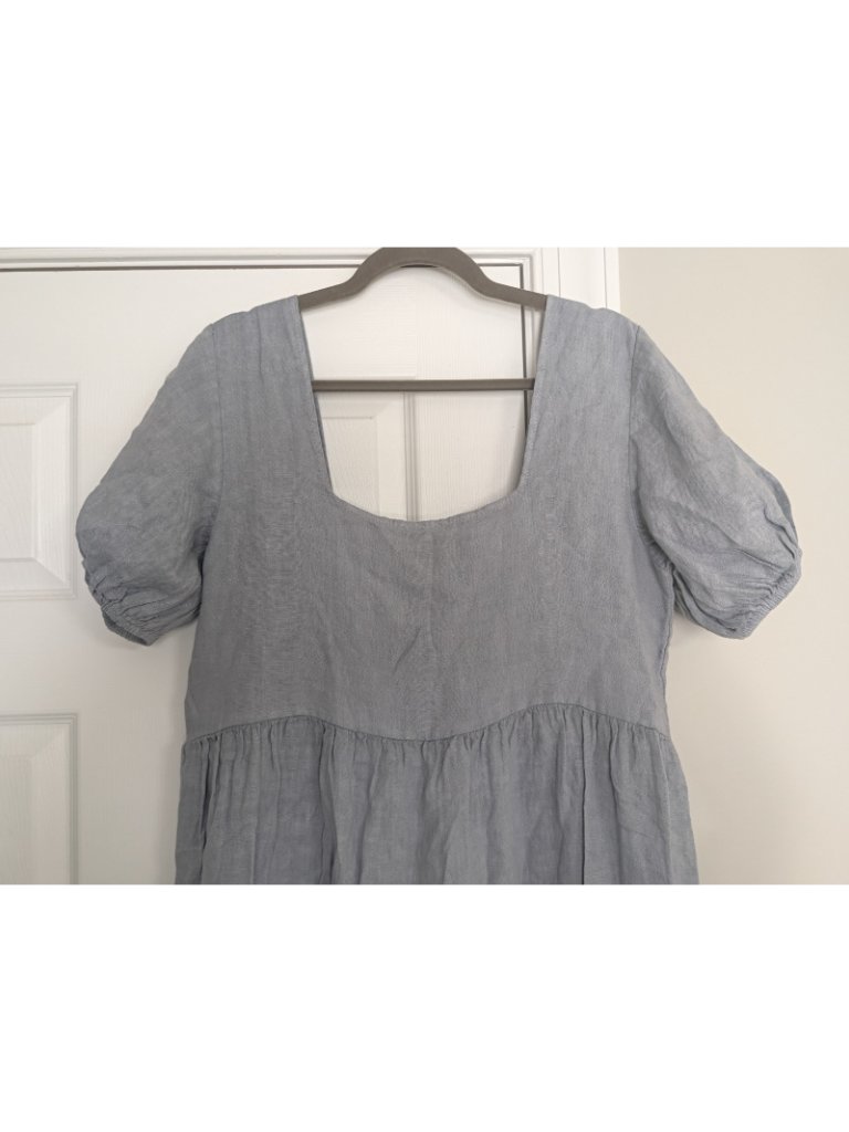 Beachwood Baby The Paloma Dress Grey Blue Linen Tiered Puff Sleeve Flowy Sz M/L — image 3 of 8